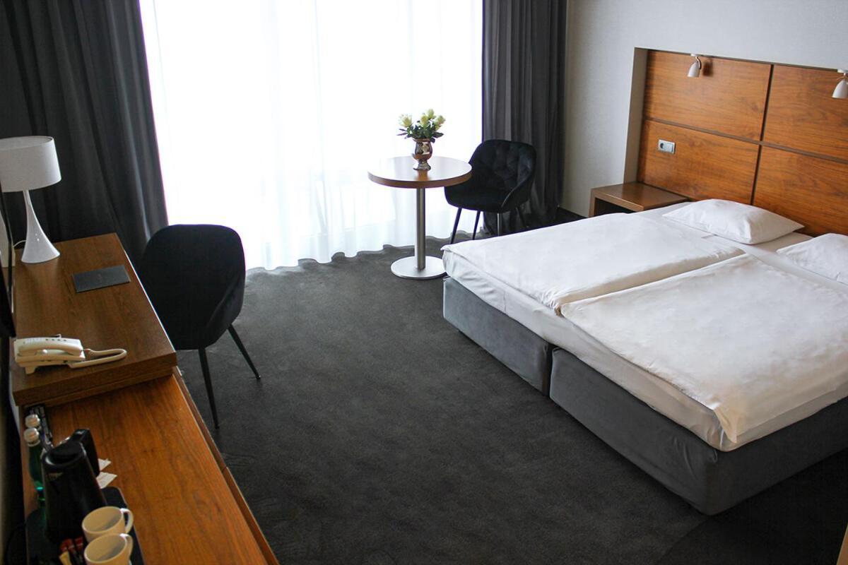 Willa Port Ostróda Εξωτερικό φωτογραφία A room at the hotel