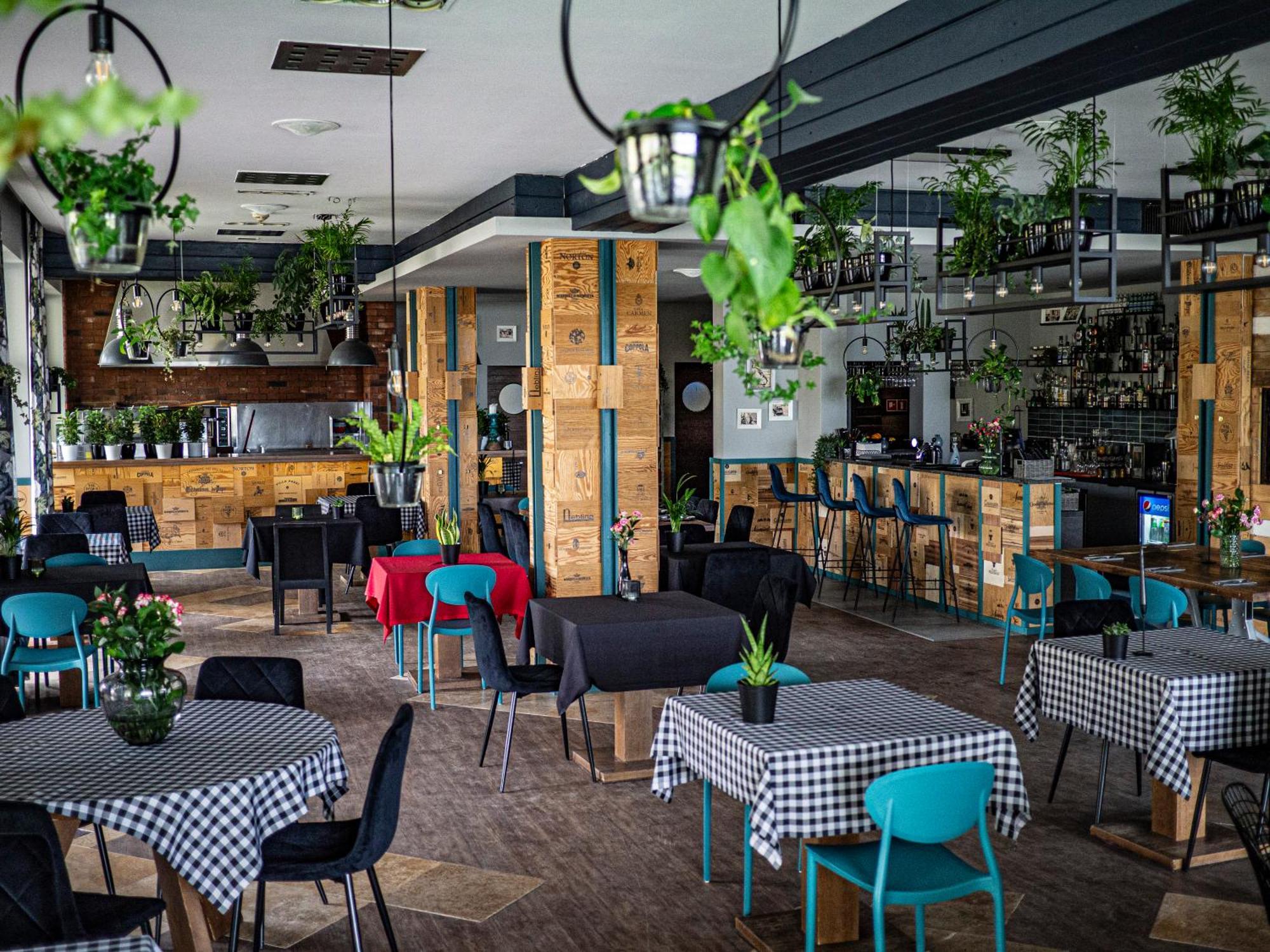 Willa Port Ostróda Εξωτερικό φωτογραφία Restaurant in Belgrade